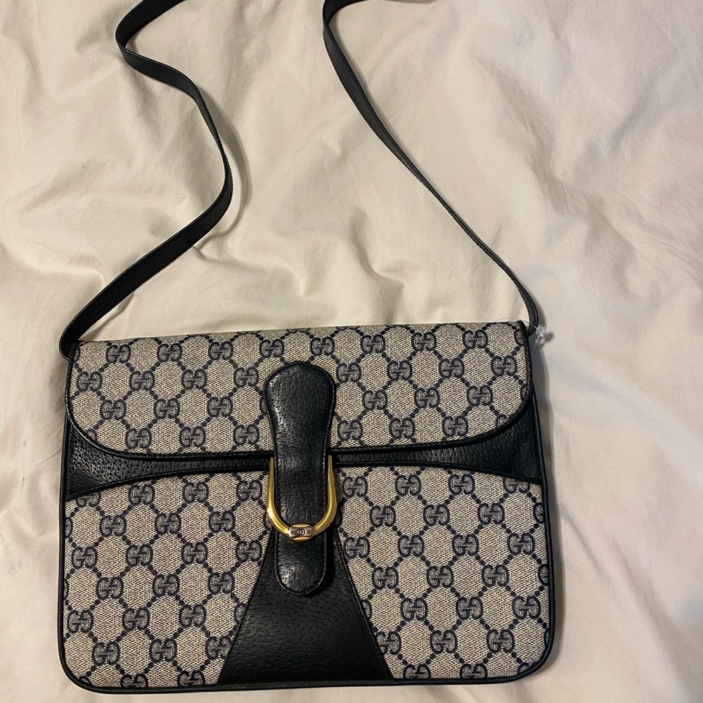 ❌❌❌SOLD❌❌❌Vintage Gucci Cross body bag